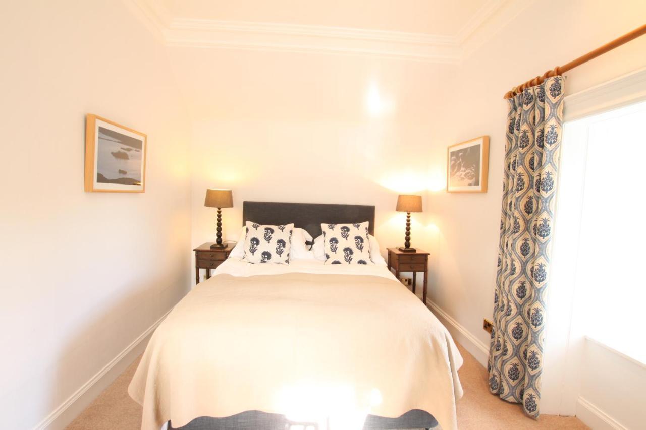 The Colonsay Hotel Isle of Colonsay Экстерьер фото